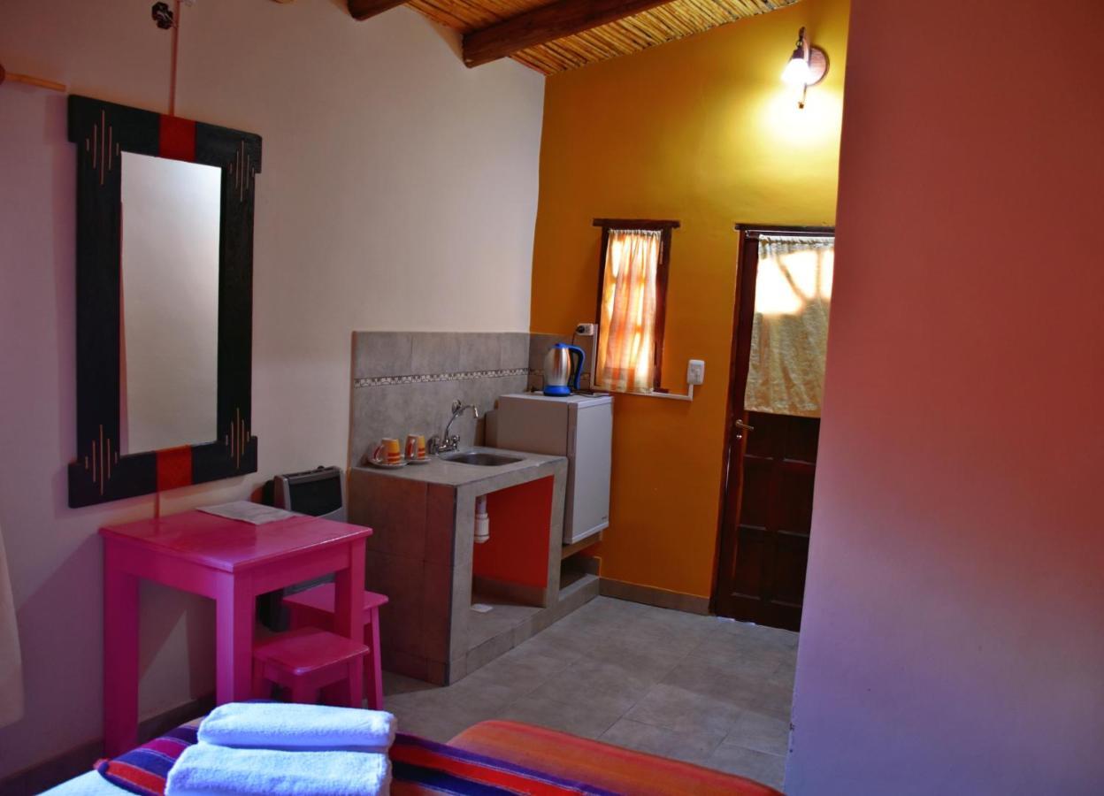 Hostal Paseo De Los Colorados Purmamarca Kültér fotó